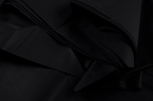 Saltanat – Onyx Black