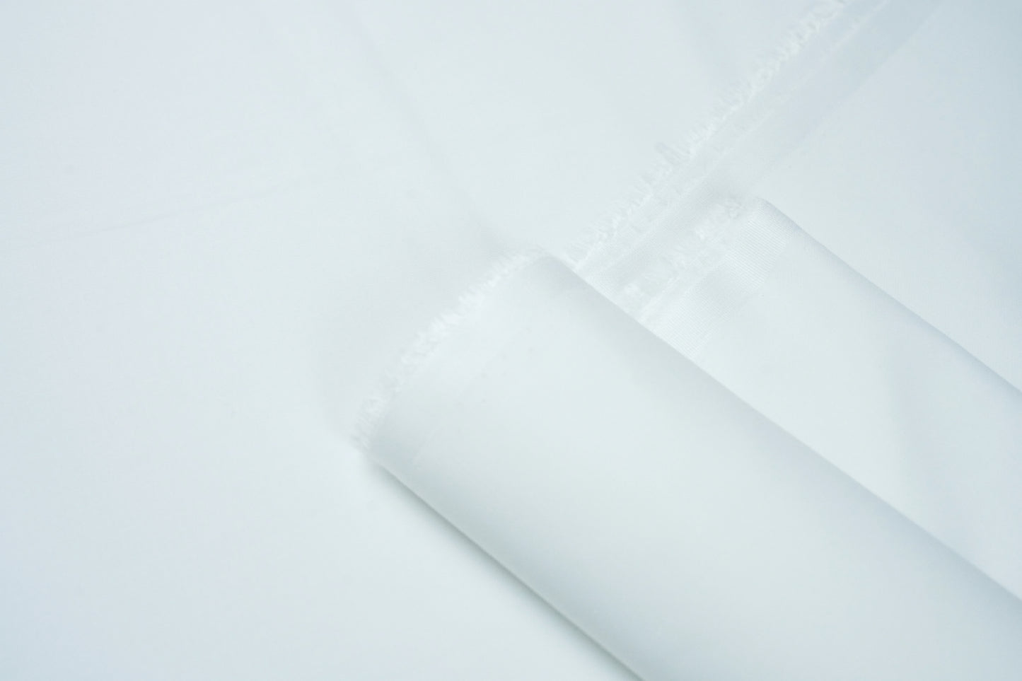Partaab – OFF White