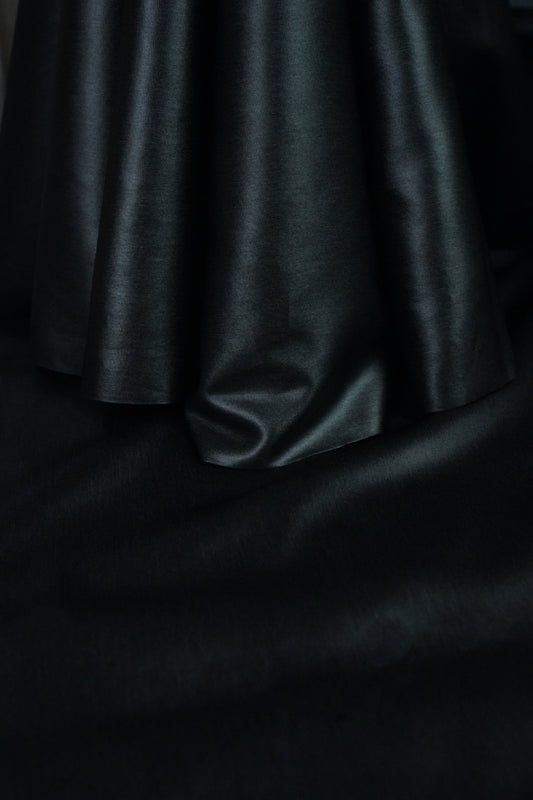 Shab-e-Tab – Jet Black