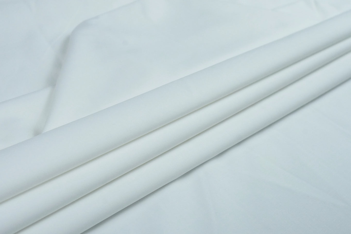 Partaab – OFF White