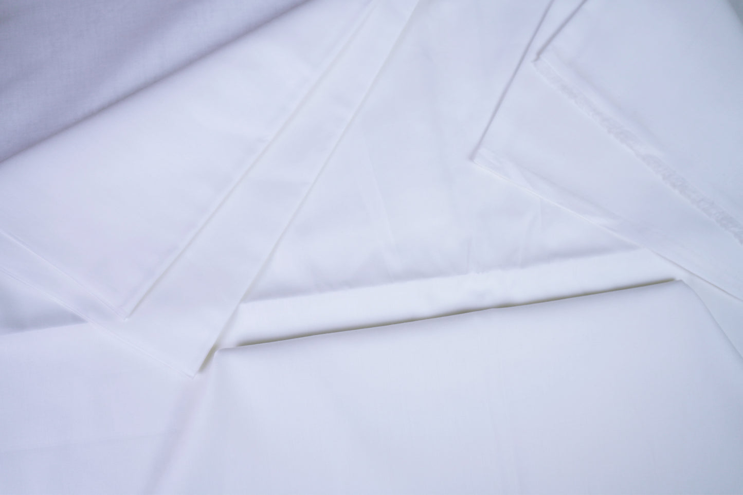 Shahkaar – Off white